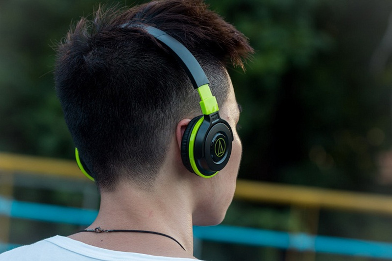 In-ear, On-ear, Over-ear: Tai nghe nào đáng tiền nhất? 